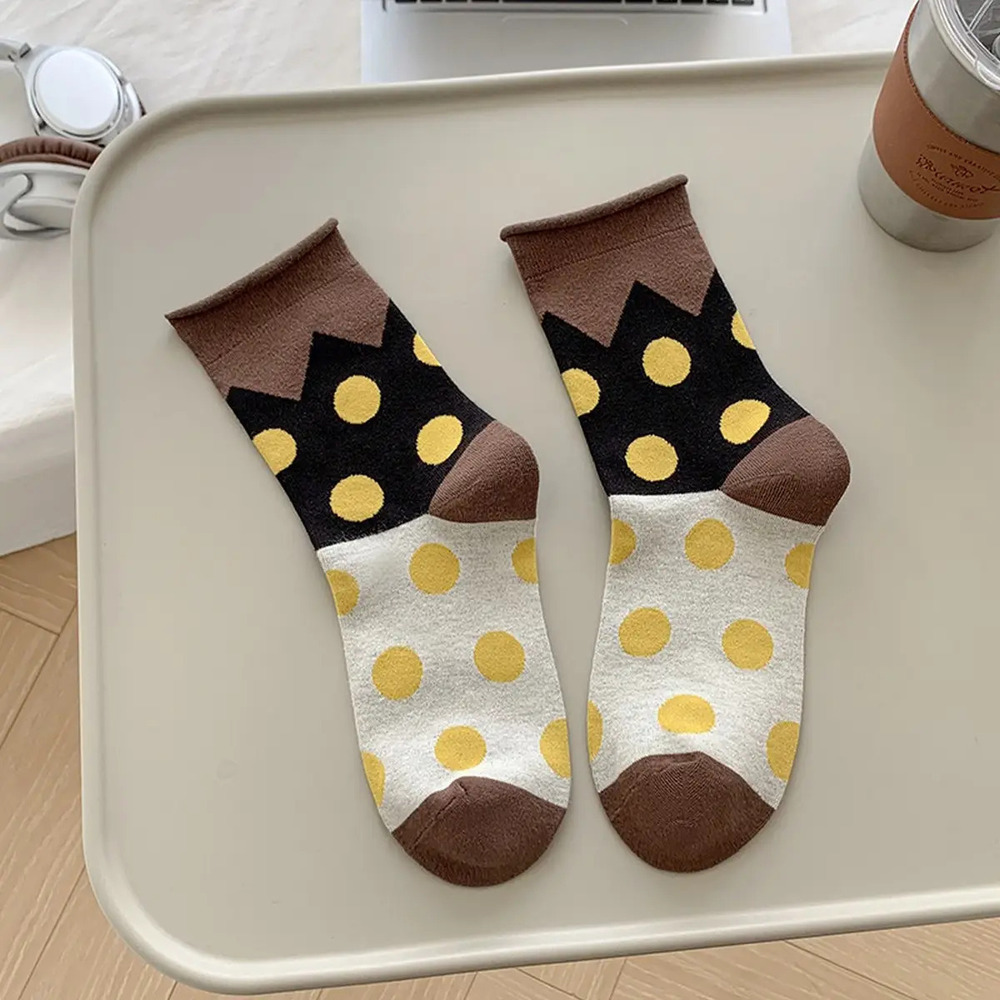 X59 | All-Season Pure Cotton Mid-Tube Polka Dot Socks | Brown 1 | One Size